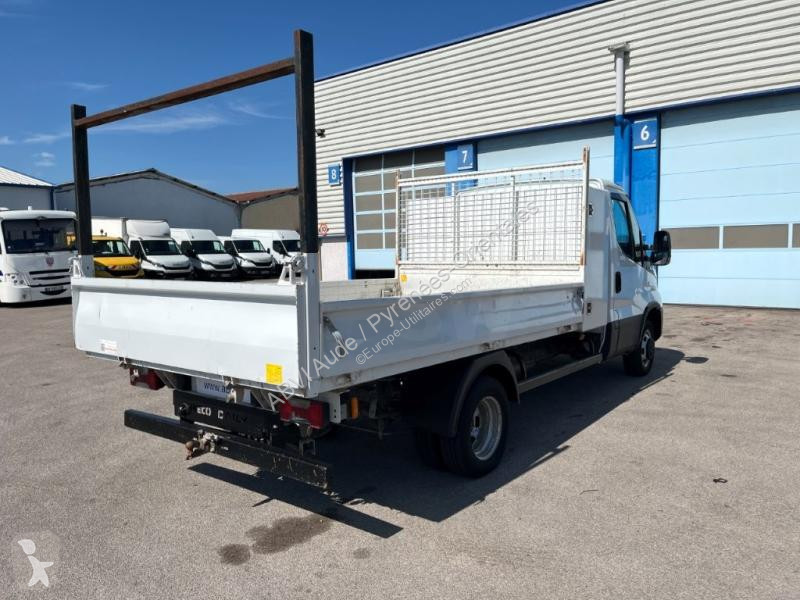 Autoutilitară Iveco 35C14H CLIM AUTO BLUETOOTH...