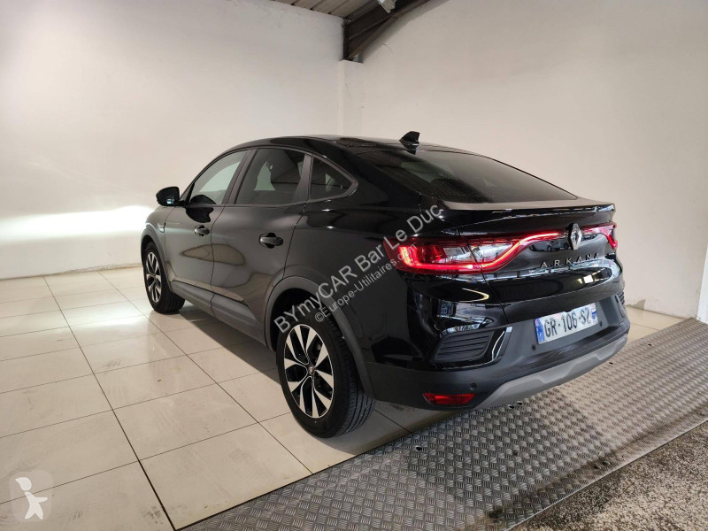 Autoutilitară Renault Arkana mild hybrid 140...