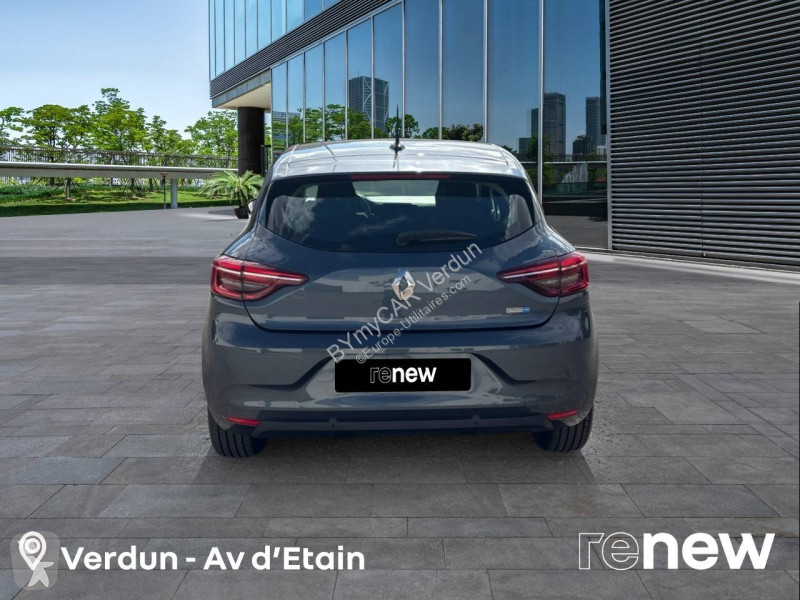 Véhicule utilitaire Renault Clio E-Tech 140 - 21N