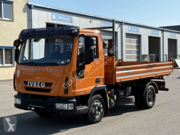 Con volquete Iveco