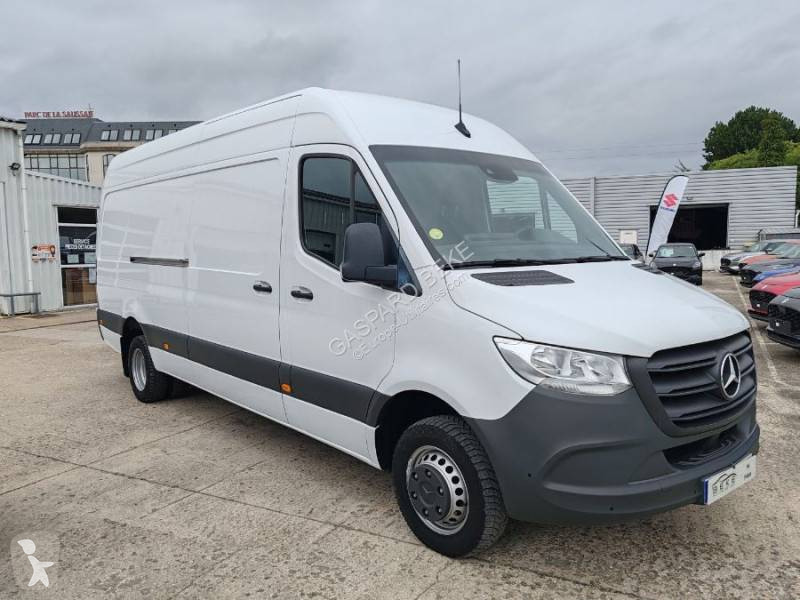 Véhicule utilitaire Mercedes