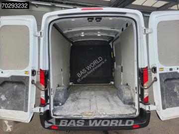 Caja cerrada Ford