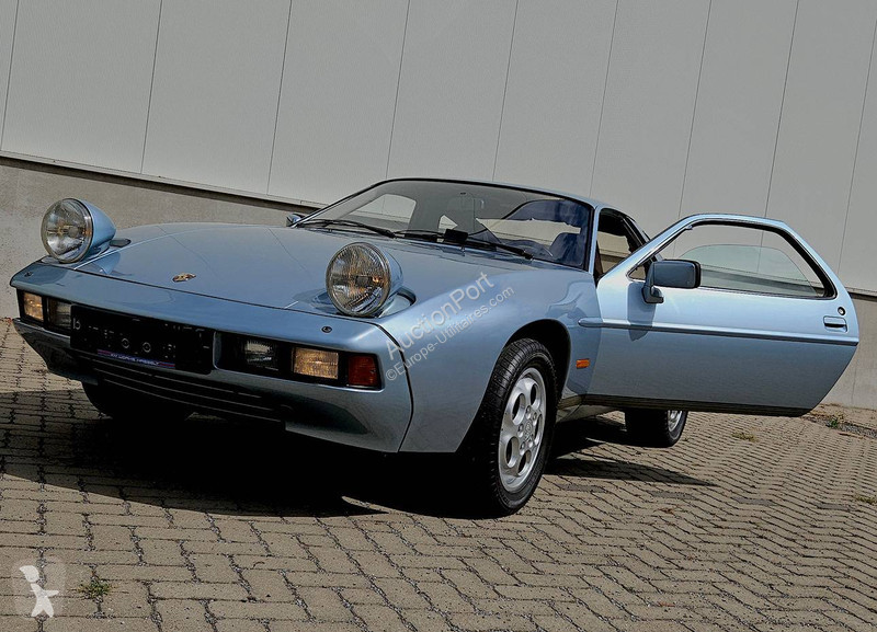 Véhicule utilitaire Porsche 928_