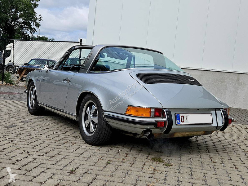 Véhicule utilitaire Porsche (E) Targa 2.4