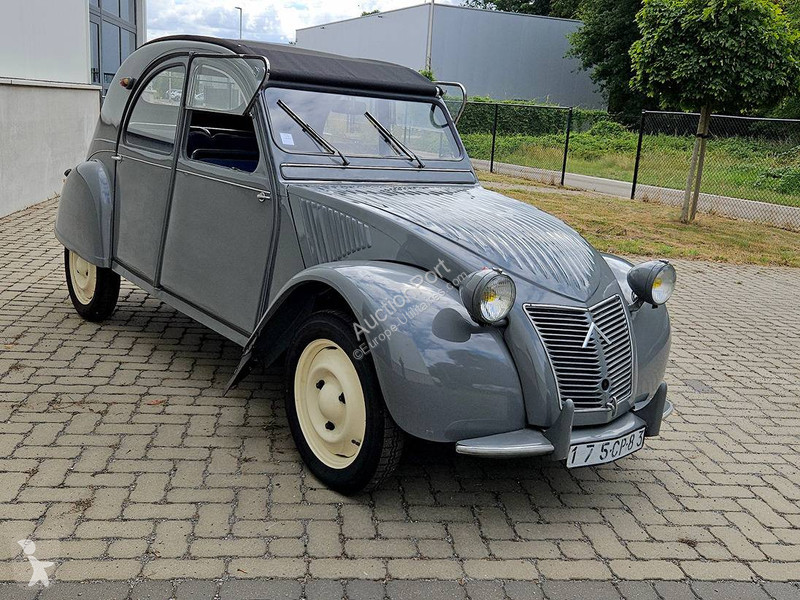 Véhicule utilitaire Citroën AZ