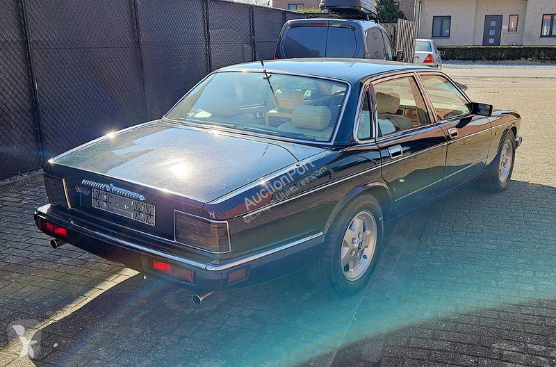 Veículo utilitário Daimler  4.0