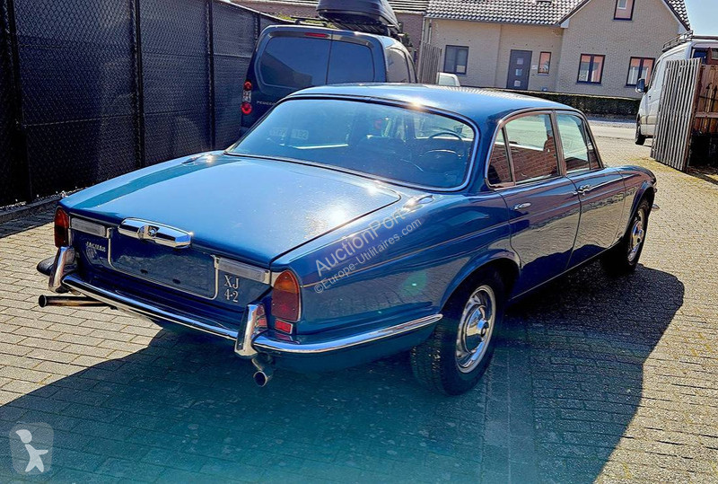 Véhicule utilitaire Jaguar 4.2 Manual 4-Speed...
