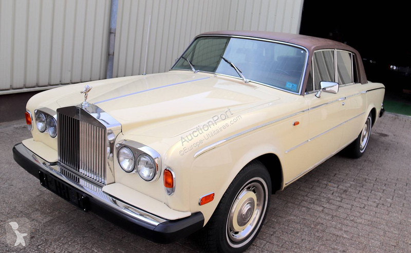 Véhicule utilitaire Rolls-Royce  Silver Shadow...