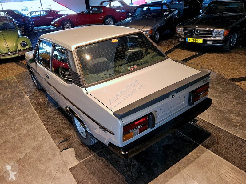 Autoutilitară Fiat Racing 131