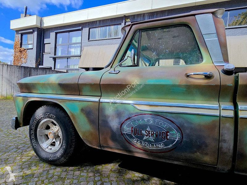 Véhicule utilitaire Chevrolet C10