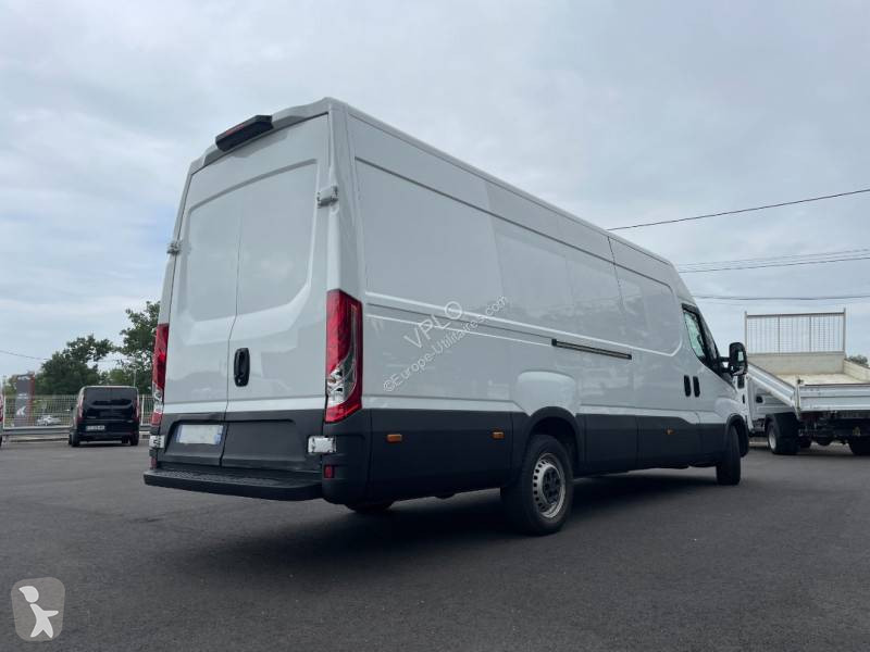 Véhicule utilitaire Iveco
