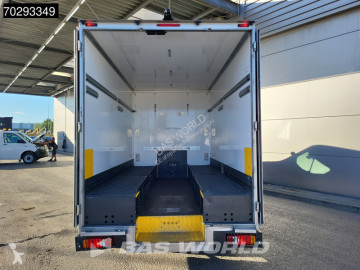Fourgon utilitaire Renault