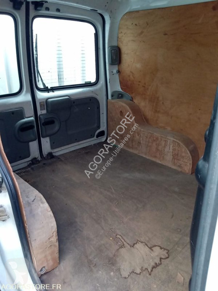 Véhicule utilitaire Renault KANGOO