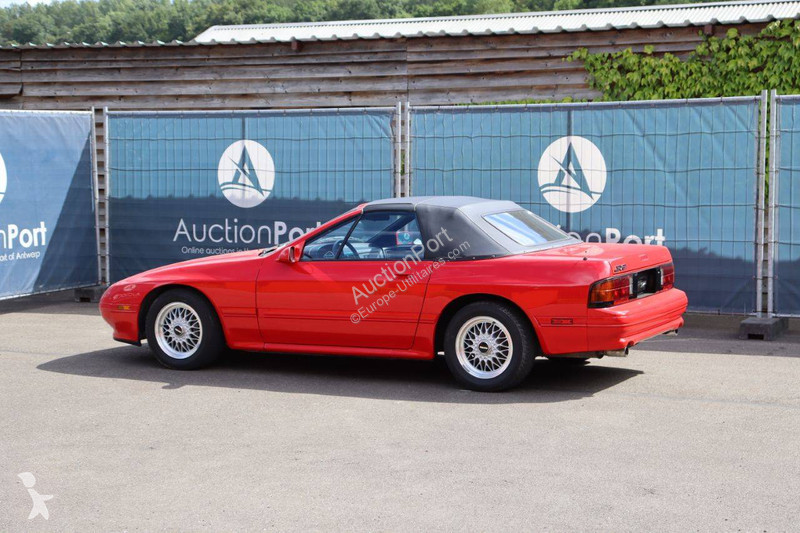 Furgoneta Mazda FC Convertible RX-7