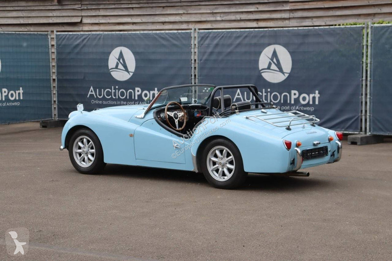 Furgoneta Triumph TR3