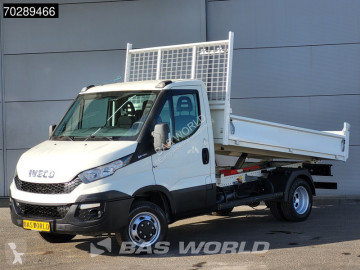 Con volquete Iveco
