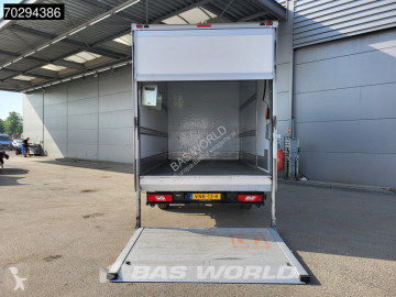 Caja cerrada Ford