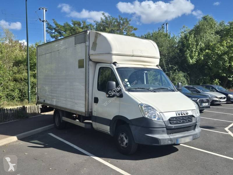 Furgoneta Iveco