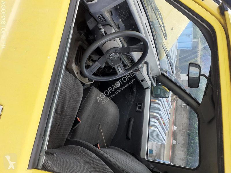 Furgoneta Nissan PATROL
