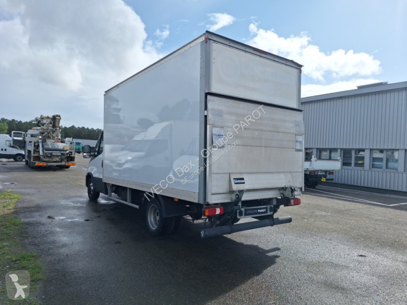 Užitkové vozidlo Iveco 35C16H3.0 empattement 4100