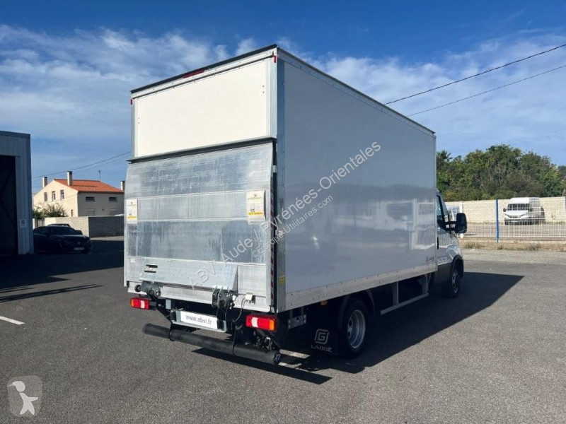 Furgoneta Iveco 35C16H 3.0 CLIM BLUETOOTH...