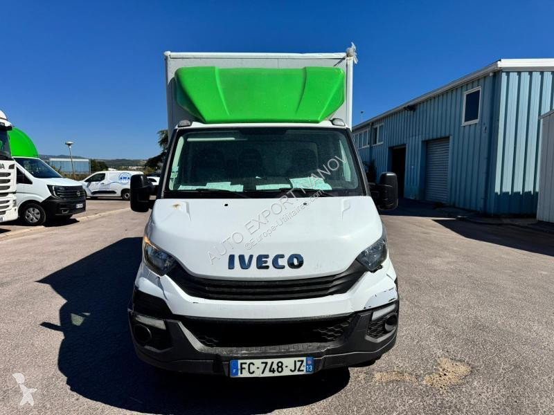 Furgoneta Iveco 35C14 CAISSE HAYON