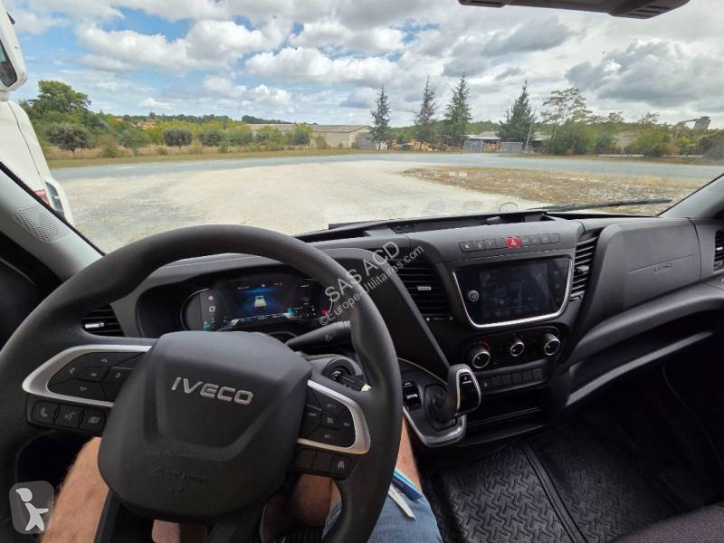 Furgoneta Iveco
