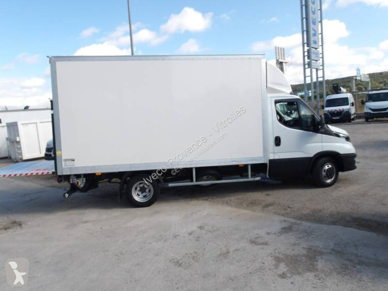 Furgoneta Iveco