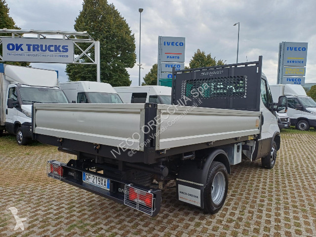 Furgoneta Iveco DAILY 35C14
