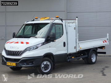 Con volquete Iveco