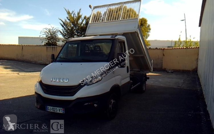 Furgoneta Iveco