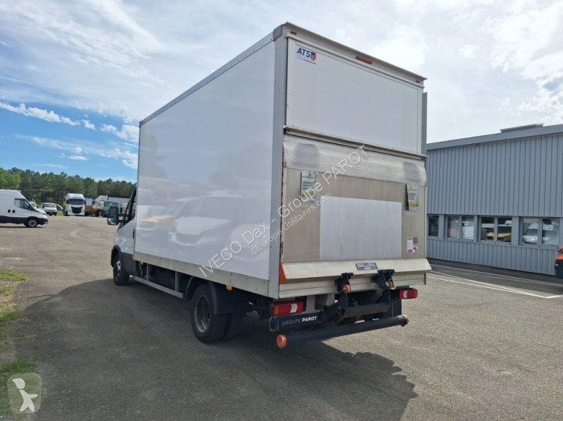 Furgoneta Iveco 35C16H3.0 empattement 4100