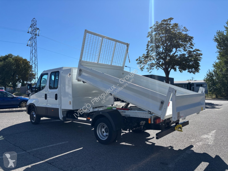 Furgoneta Iveco 35C16H3.0 D empattement 4100