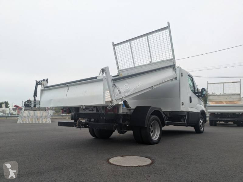 Autoutilitară Iveco