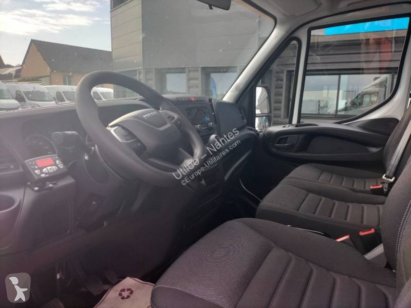 Samochód dostawczy Iveco