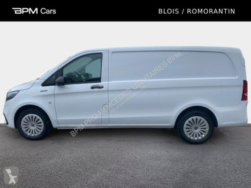 Fourgon Mercedes