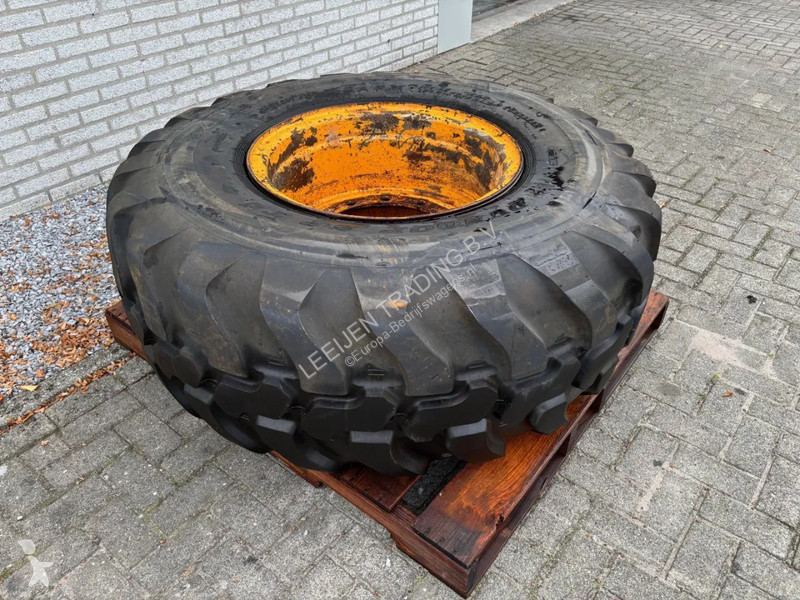 Samochód dostawczy Dunlop Used 555/70R24 EM...