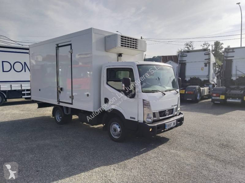 Nissan  Transporter
