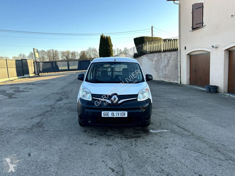 Véhicule utilitaire Renault Maxi Grand Volume...