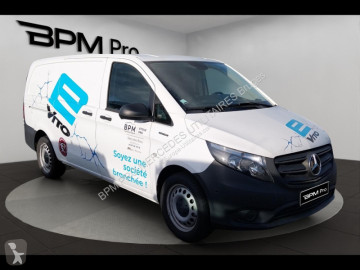 Fourgon utilitaire Mercedes