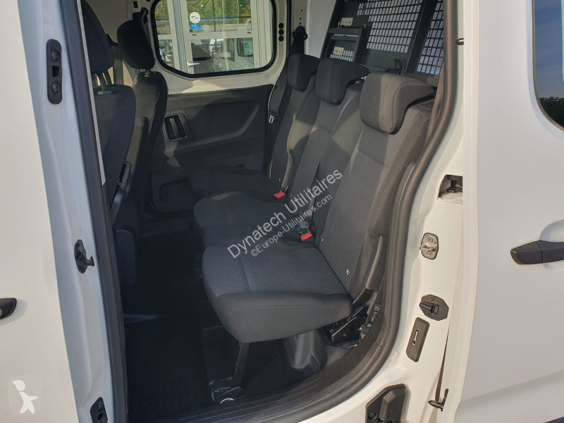 عربة نفعية Toyota CITY LONG 100 D-4D CABINE...