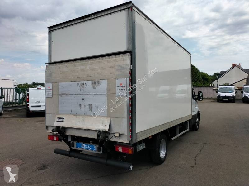 Лекотоварен автомобил Iveco