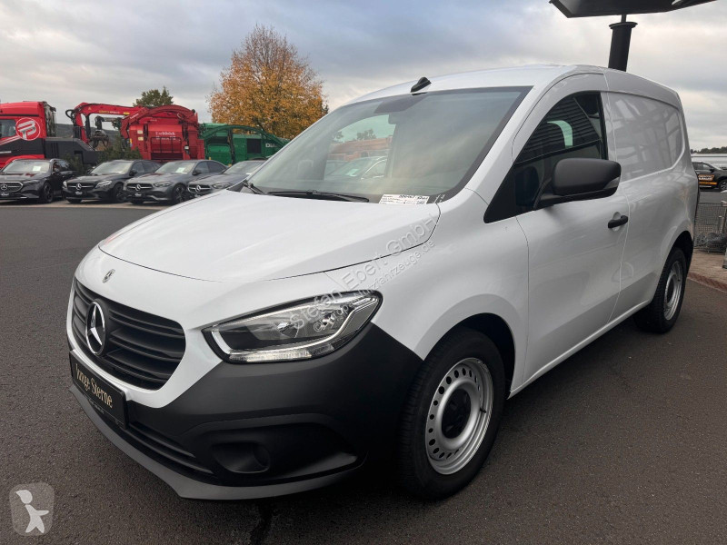 عربة نفعية Mercedes Kasten 110 CDI Klima...
