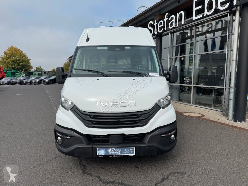 عربة نفعية Iveco 35S16 A8...