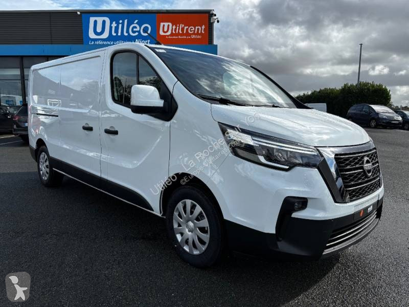 Samochód dostawczy Nissan