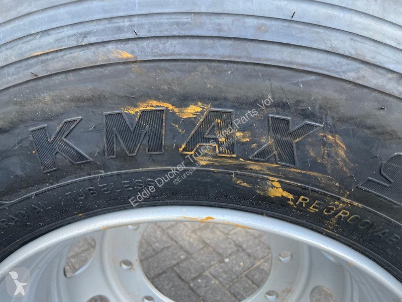 Samochód dostawczy Goodyear KMAX S 315/80R22.5...