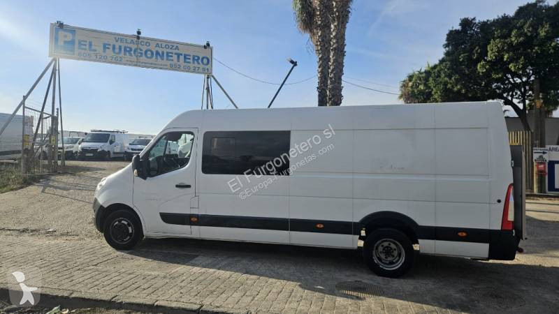 Samochód dostawczy Renault