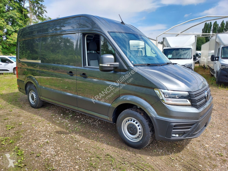 عربة نفعية Volkswagen CRAFTER FG BVA GRIS FONCÉ...