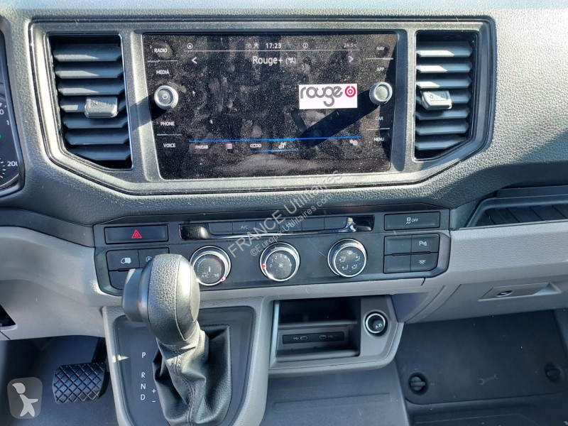 Véhicule utilitaire Volkswagen CRAFTER FG BVA...