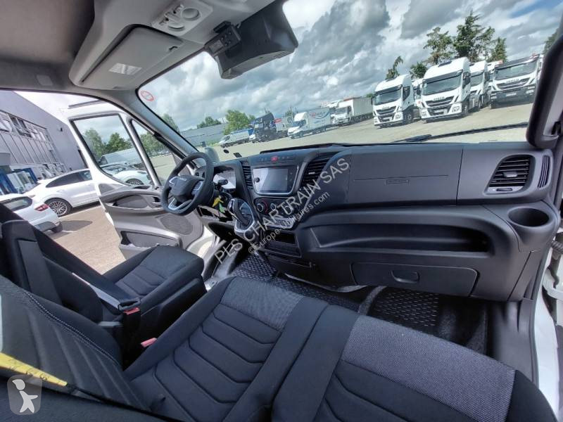 Samochód dostawczy Iveco